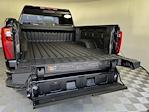New 2025 GMC Sierra 2500 Denali Ultimate Crew Cab 4WD Pickup for sale #625557 - photo 43