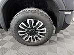 New 2025 GMC Sierra 2500 Denali Ultimate Crew Cab 4WD Pickup for sale #625557 - photo 57