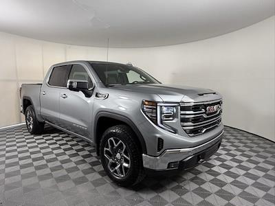 New 2026 GMC Sierra 1500 SLT Crew Cab 4WD Pickup for sale #626030 - photo 1