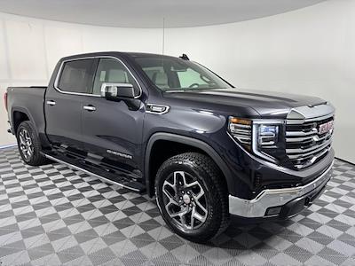 New 2026 GMC Sierra 1500 SLT Crew Cab 4WD Pickup for sale #626073 - photo 1