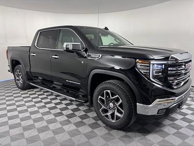 New 2026 GMC Sierra 1500 SLT Crew Cab 4WD Pickup for sale #626079 - photo 1