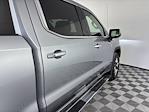 New 2026 GMC Sierra 1500 SLT Crew Cab 4WD Pickup for sale #626084 - photo 9