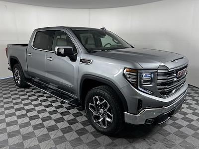 New 2026 GMC Sierra 1500 SLT Crew Cab 4WD Pickup for sale #626126 - photo 1