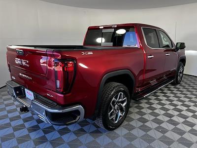 New 2026 GMC Sierra 1500 SLT Crew Cab 4WD Pickup for sale #626139 - photo 2