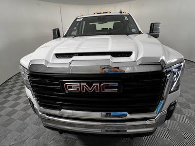 New 2026 GMC Sierra 2500 Pro Crew Cab Pickup for sale #626157 - photo 2