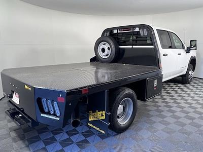 New 2026 GMC Sierra 3500 Crew Cab Flatbed Truck for sale #626284 - photo 2