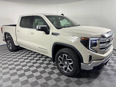 New 2026 GMC Sierra 1500 SLE Crew Cab for sale #626374 - photo 1