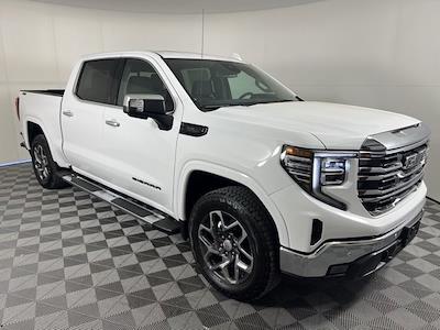 New 2026 GMC Sierra 1500 SLT Crew Cab for sale #626403 - photo 1