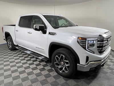 New 2026 GMC Sierra 1500 SLT Crew Cab for sale #626404 - photo 1