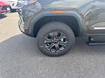 New 2025 GMC Canyon Elevation Crew Cab 4WD Pickup for sale #T27525 - photo 4