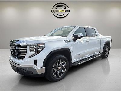 New 2025 GMC Sierra 1500 SLT Crew Cab 4WD Pickup for sale #T46425 - photo 1