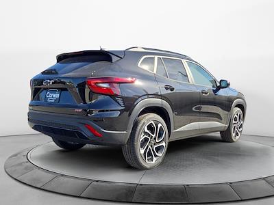 2025 Chevrolet Trax FWD SUV for sale #1311532 - photo 2