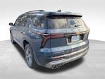 Used 2025 Chevrolet Traverse LT for sale #4126564 - photo 2