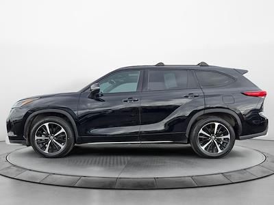Used 2022 Toyota Highlander XSE AWD SUV for sale #4207242 - photo 1