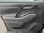 Used 2022 Toyota Highlander XSE AWD SUV for sale #4207242 - photo 3