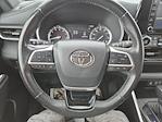 Used 2022 Toyota Highlander XSE AWD SUV for sale #4207242 - photo 23