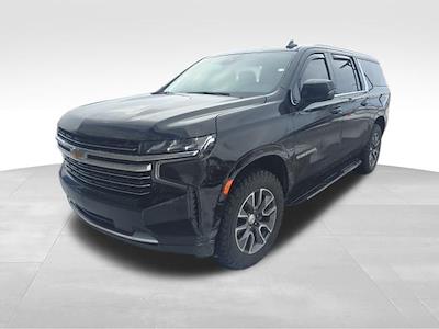 Used 2024 Chevrolet Suburban - photo 1