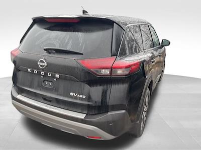 Used 2023 Nissan Rogue - photo 1