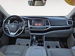 Used 2018 Toyota Highlander Limited 4x4 SUV for sale #8485535 - photo 7