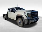 2026 GMC Sierra 3500 Crew Cab DRW 4WD Flatbed Truck for sale #1189334 - photo 1