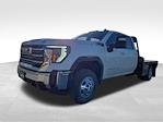 2026 GMC Sierra 3500 Crew Cab DRW 4WD Flatbed Truck for sale #1189334 - photo 9
