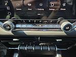 New 2025 GMC Canyon Elevation Crew Cab 4WD Pickup for sale #1207771 - photo 27