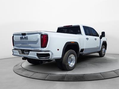 New 2025 GMC Sierra 3500 Denali Ultimate Crew Cab 4x4 Pickup for sale #1319280 - photo 2
