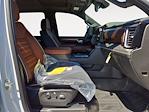 New 2025 GMC Sierra 3500 Denali Ultimate Crew Cab 4x4 Pickup for sale #1319280 - photo 37
