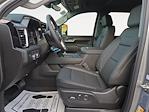 New 2025 GMC Sierra 2500 Denali Crew Cab 4x4 Pickup for sale #1371959 - photo 9