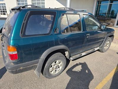 Used 1996 Nissan Pathfinder LE 4x4 SUV for sale #4008023 - photo 2