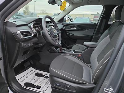 2023 Chevrolet Trailblazer FWD SUV for sale #4100040 - photo 2