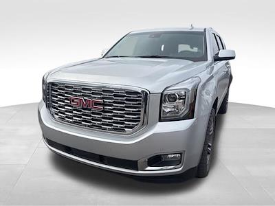 Used 2020 GMC Yukon - photo 1