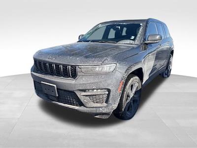 Used 2024 Jeep Grand Cherokee - photo 1