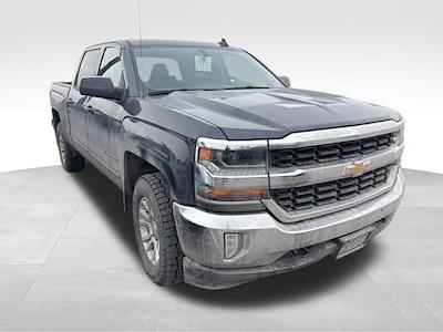 2017 Chevrolet Silverado 1500 Crew Cab 4WD Pickup for sale #4424081 - photo 2