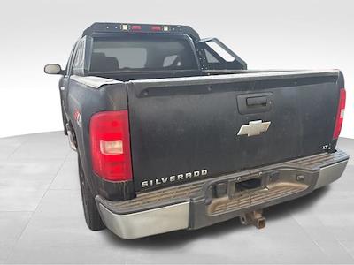 Used 2007 Chevrolet Silverado 1500 LT Extended Cab for sale #4575089 - photo 2