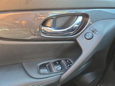 2017 Nissan Rogue 4x4 SUV for sale #4598043 - photo 2