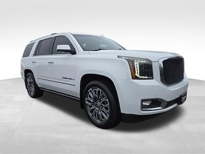 Used 2019 GMC Yukon - photo 1