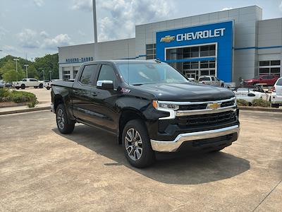 New 2025 Chevrolet Silverado 1500 LT Crew Cab 4WD Pickup for sale #250392 - photo 1