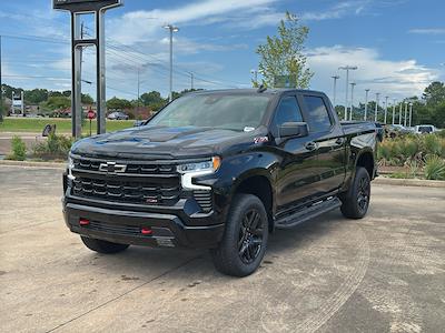 New 2025 Chevrolet Silverado 1500 LT Crew Cab 4WD Pickup for sale #250558 - photo 1