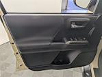 2016 Toyota Tacoma Double Cab 4x4 Pickup for sale #GM006038 - photo 14