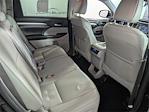 Used 2017 Toyota Highlander SE for sale #HS372860 - photo 17