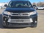 Used 2017 Toyota Highlander SE for sale #HS372860 - photo 2
