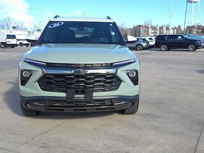 Used 2024 Chevrolet Trailblazer - photo 1