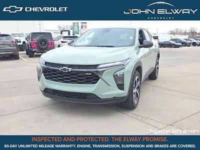 Used 2024 Chevrolet Trax - photo 1