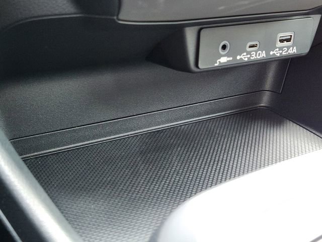 Used 2025 Subaru Crosstrek - photo 11