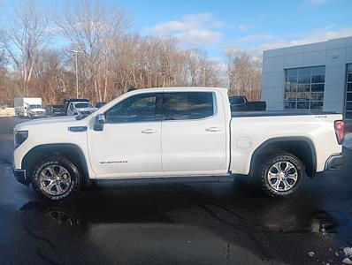 Used 2024 GMC Sierra 1500 SLE Crew Cab for sale #623925A - photo 2