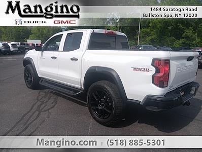 2024 Chevrolet Colorado Crew Cab 4WD Pickup for sale #68925A - photo 2