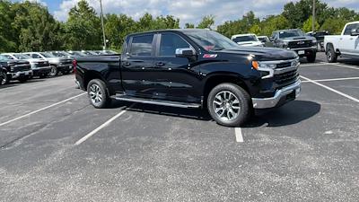 New 2026 Chevrolet Silverado 1500 LT Crew Cab 4WD Pickup for sale #107723 - photo 2