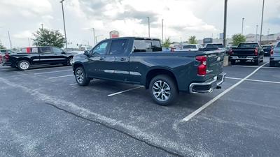 New 2026 Chevrolet Silverado 1500 LT Crew Cab 4WD Pickup for sale #121321 - photo 2