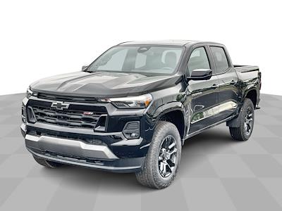 New 2025 Chevrolet Colorado Z71 Crew Cab 4WD Pickup for sale #196124 - photo 1